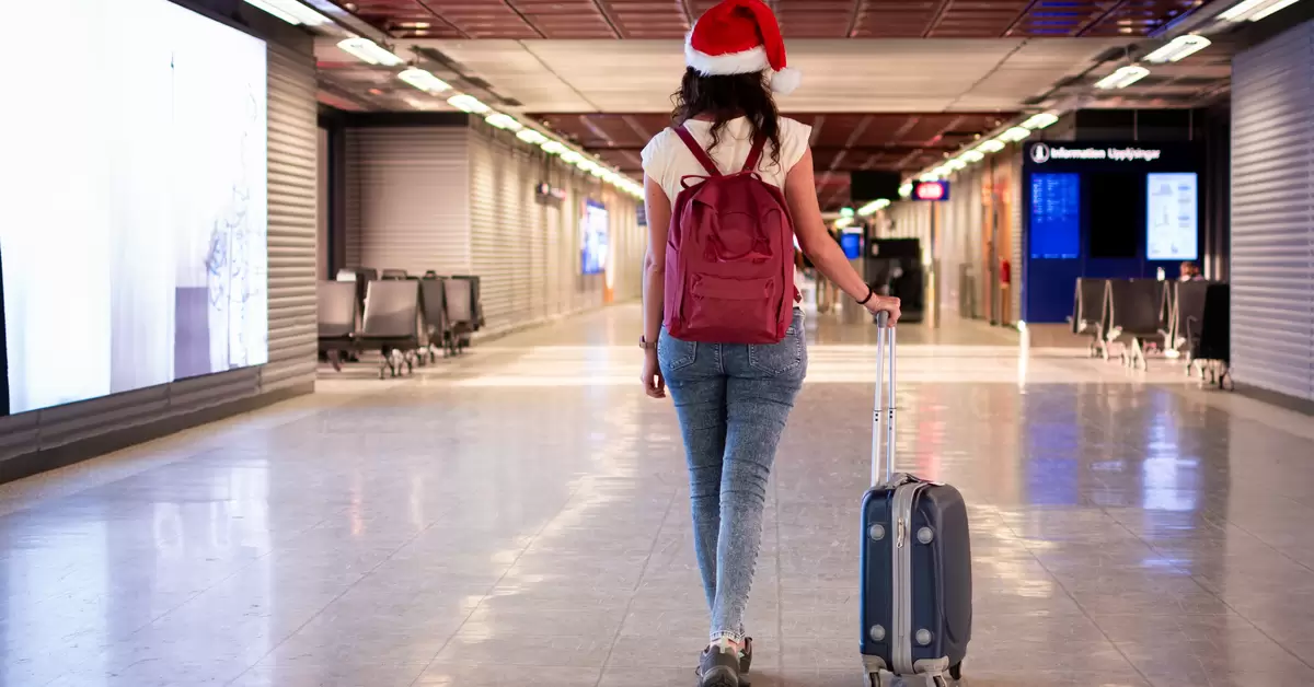 6 Ways Holiday Travel Can Affect Your Health