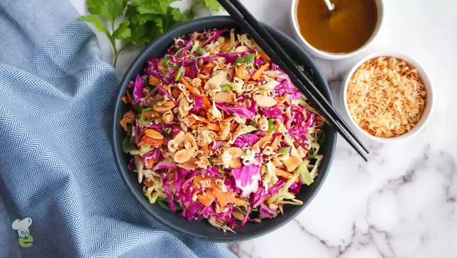 Crunchy Asian Ramen Salad