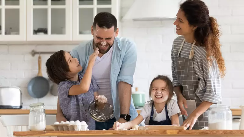 20 Easy Recipes to Cook with Kids