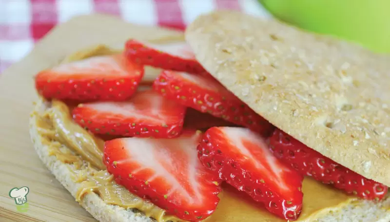 Peanut Butter and Berry Sandwich