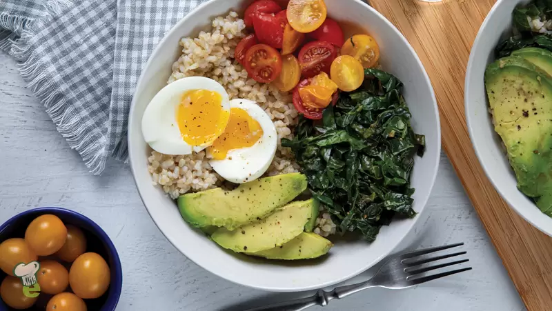 Egg and Kale Grain Bowl