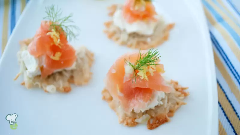 Smoked Salmon Crisps