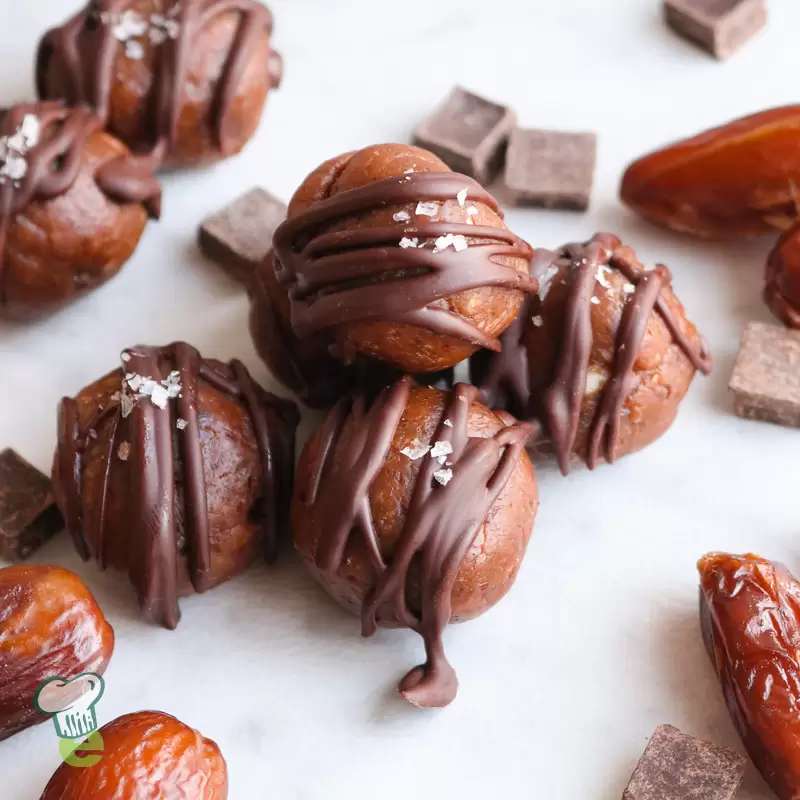 Heart Healthy Chocolate Date Tahini Bites