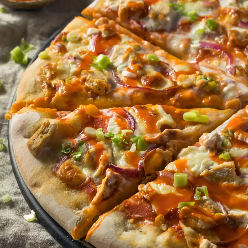 Buffalo Chicken Flatbread Pizza | Heart Healthy Recipe