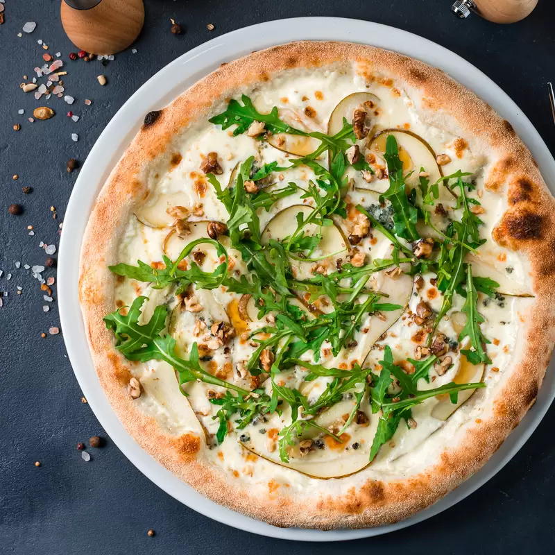 Pear Arugula Pizza with Caramelized Onion | Heart Healthy