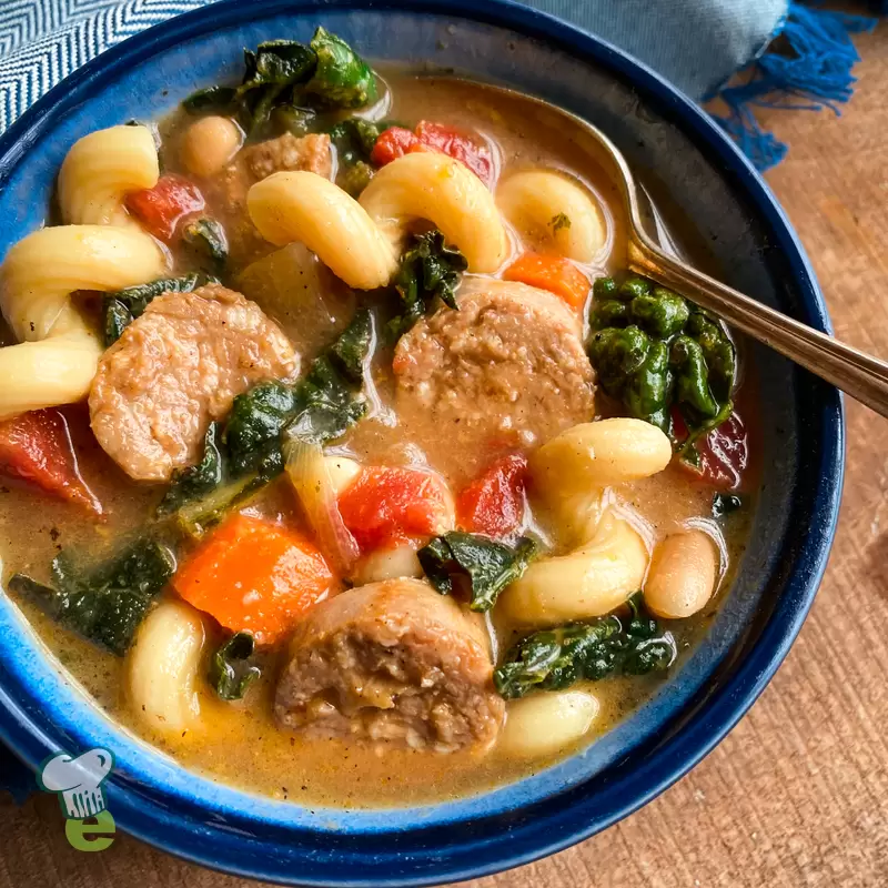Hearty Tuscan White Bean Soup | Healthy & Low-Sodium