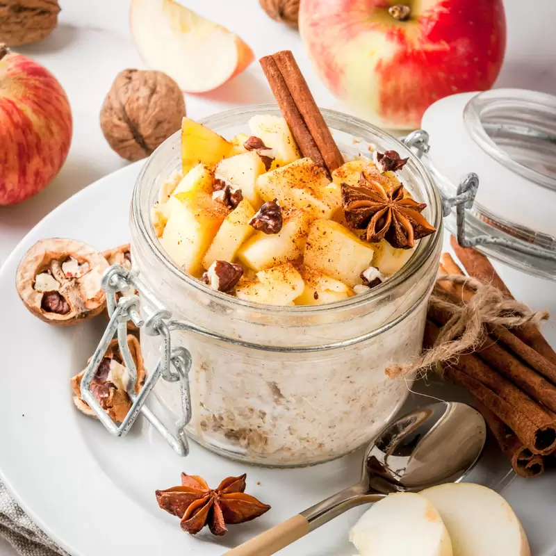 Heart-Healthy Apple Pie Overnight Oats | Breakfast Recipe