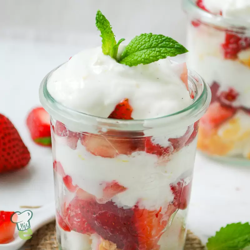 Heart Healthy Strawberry Shortcake Parfaits
