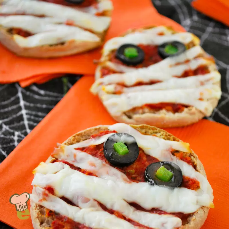 Heart Healthy Pizza Muffin Mummies