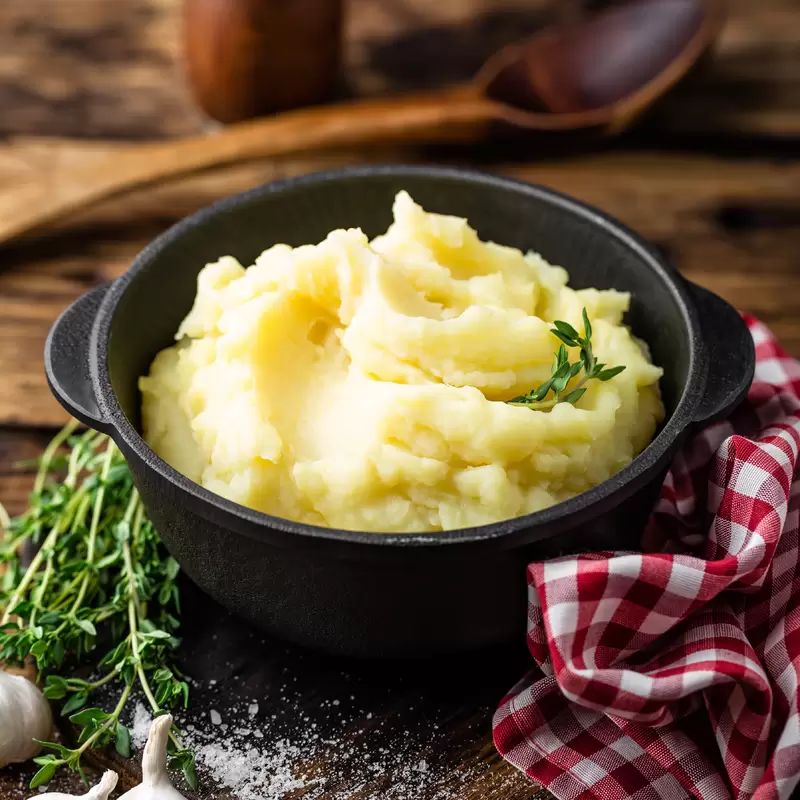 Creamy Garlic Mashed Potatoes | Healthy Gluten-Free Side Dish