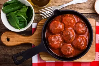 Spinach Meatballs with Tomato Sauce