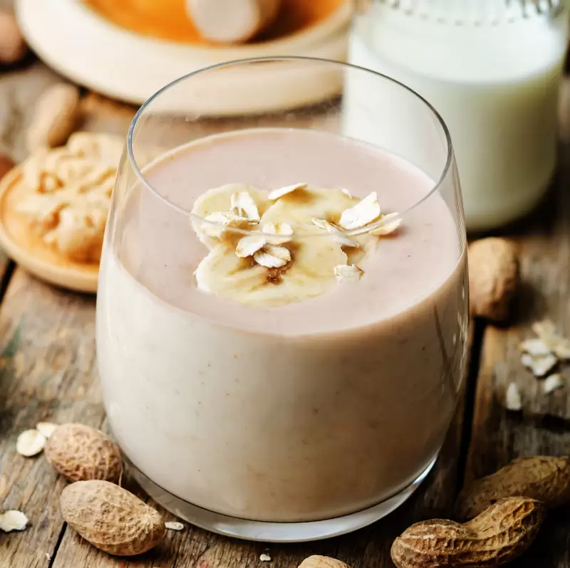 Peanut Butter Banana Smoothie with Greek Yogurt