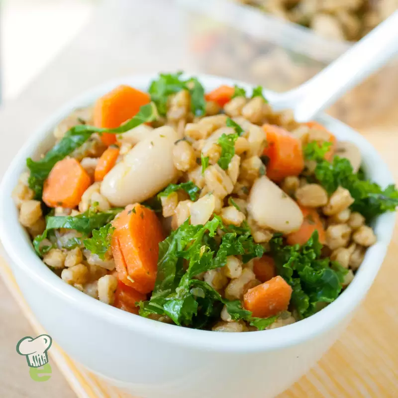 Farro Bean Salad with White Beans & Kale ( Heart-Healthy)