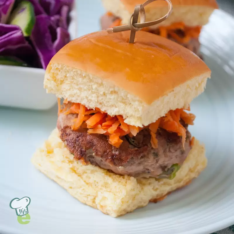 Heart Healthy Turkey Sliders with Slaw