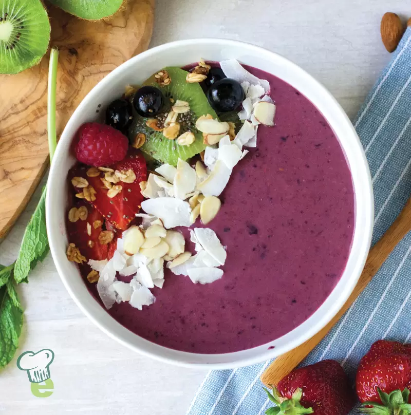 Easy Acai Smoothie Bowl Recipe (Heart Healthy)