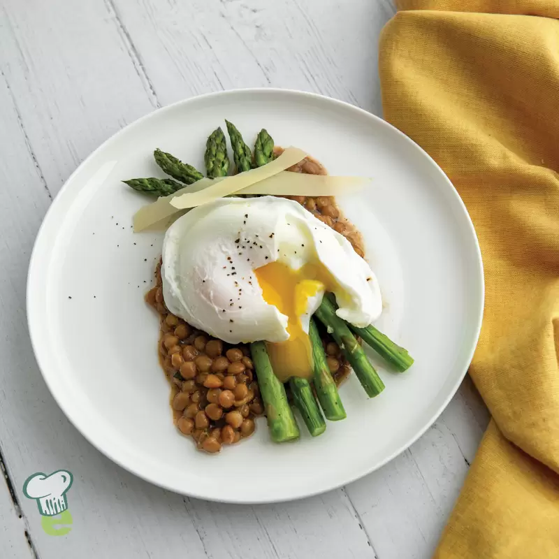 Asparagus with Poached Egg and Parmesan | Heart Healthy